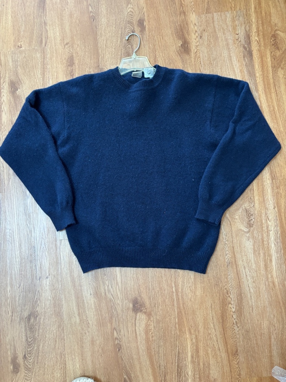 Men’s sweater
